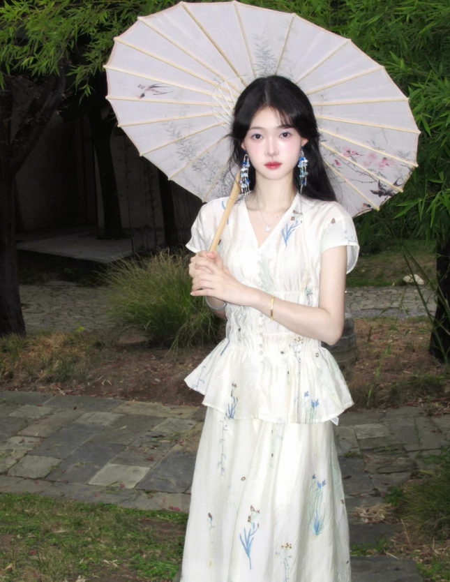 素颜霜哪款好用?2026实测十大公认最好用的素颜霜：提亮美白不假面