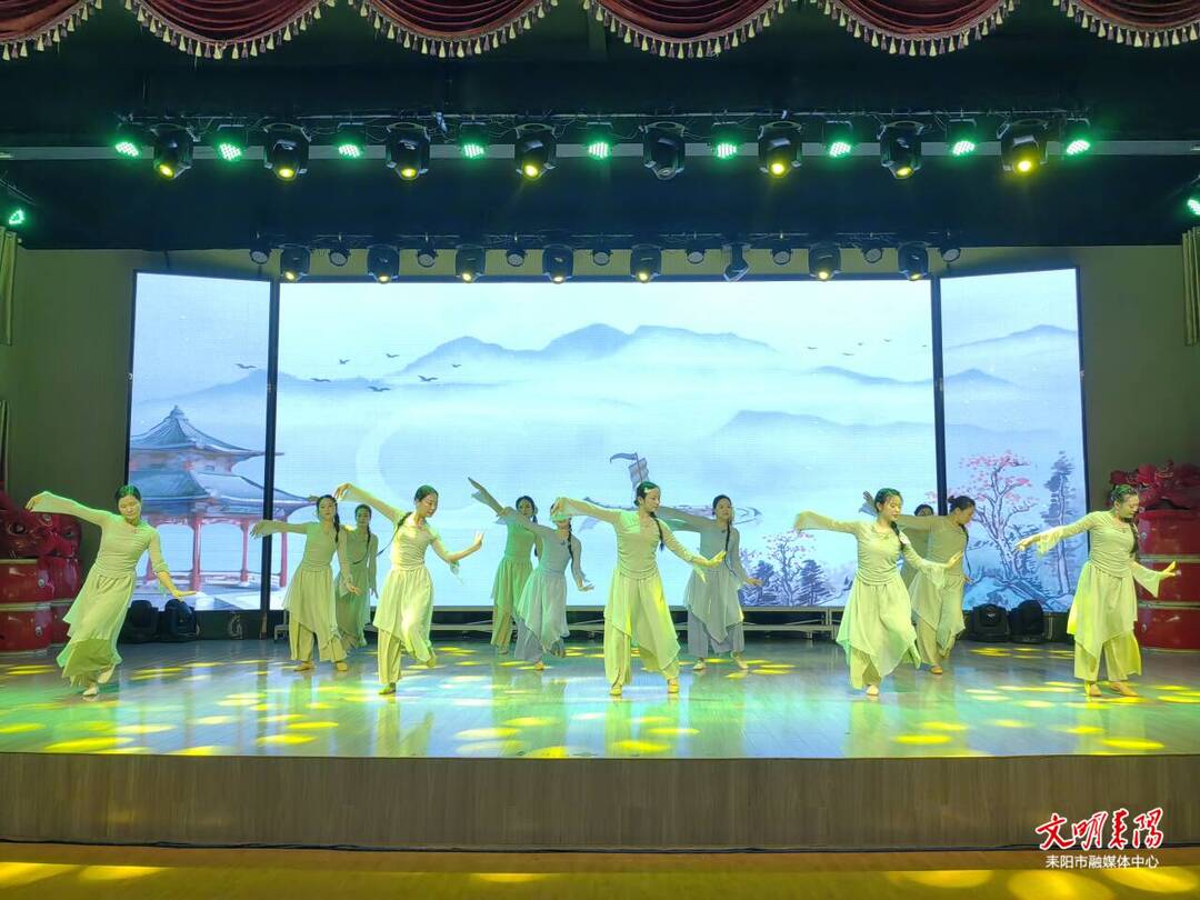 2026年“文暖你我 艺堂好课”春季公益培训班结业展演精彩上演
