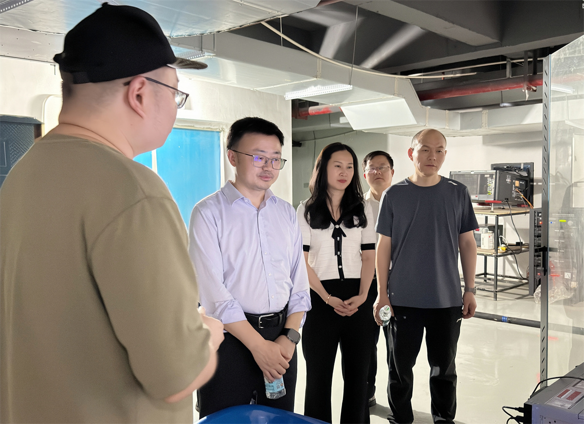 张润槐暗访检查消防安全工作