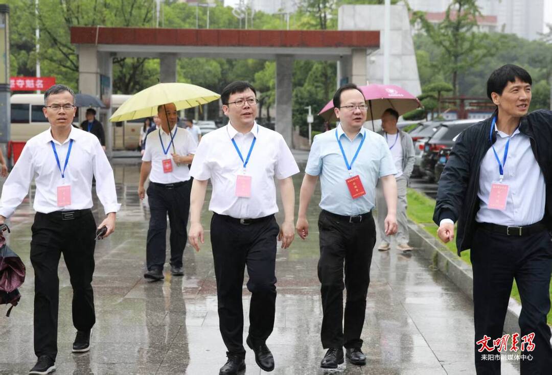 陈昌义到部分高考考点巡考