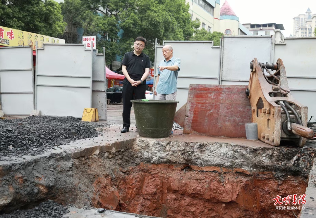 张润槐暗访督导民生实事项目建设和消防安全工作
