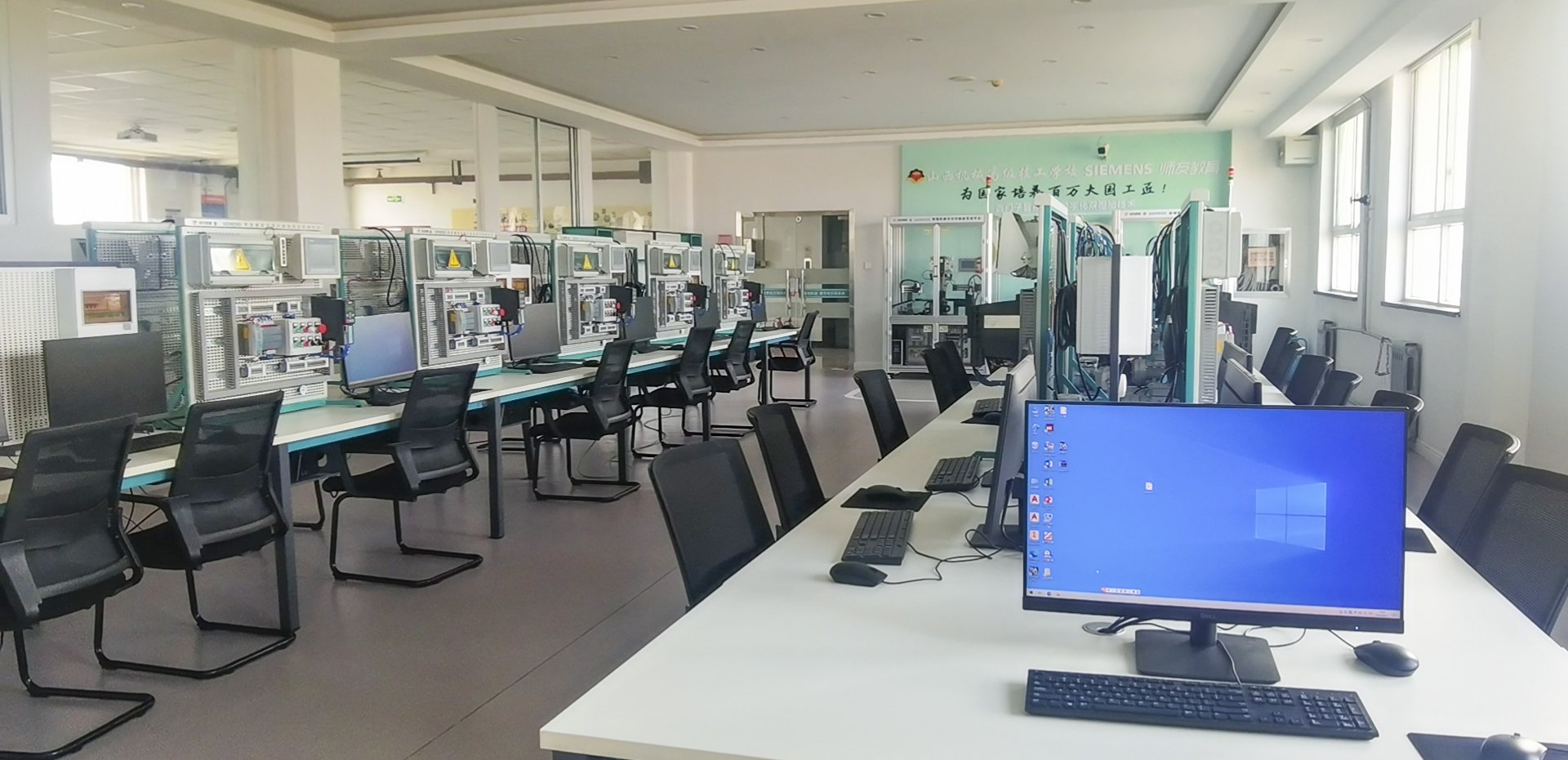 高级技工学校2026年6月报名深度分析与预测