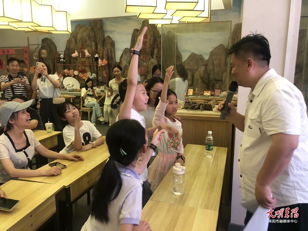 传承端午民俗 激活非遗经济