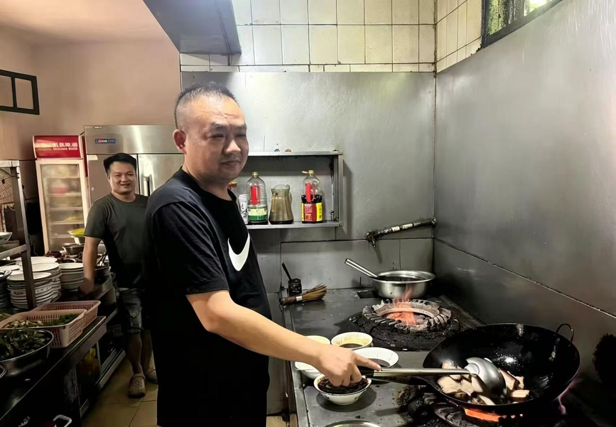 拴住“健康绳” 兜住“致富梦” ——耒阳医保助力乡村振兴纪实