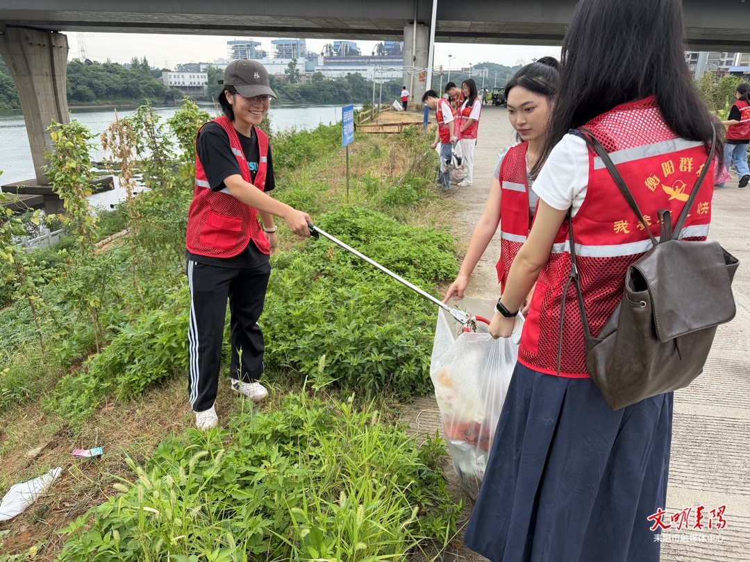 守护碧水清流，耒阳“河小青”在行动！