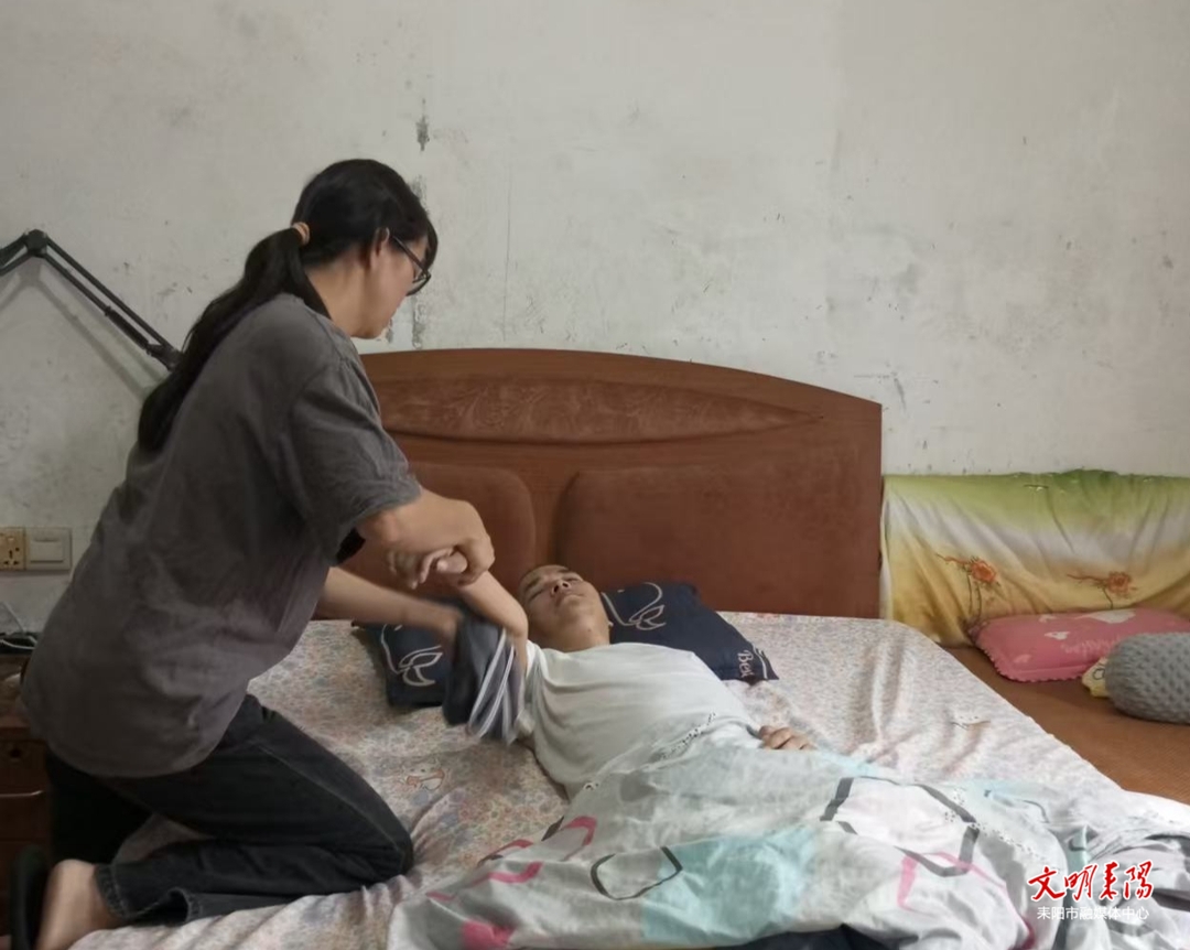 【凡人·微光】刘华坤：千里远嫁守初心，六年相伴暖病榻